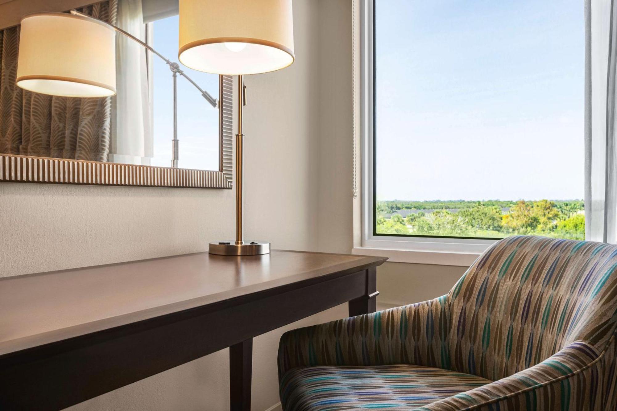 Hampton Inn פמברוק פיינס מראה חיצוני תמונה